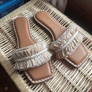 NWOB Antonio Melani - the Nat Note Madruga Braided Raffia Flat Sandals 7.5